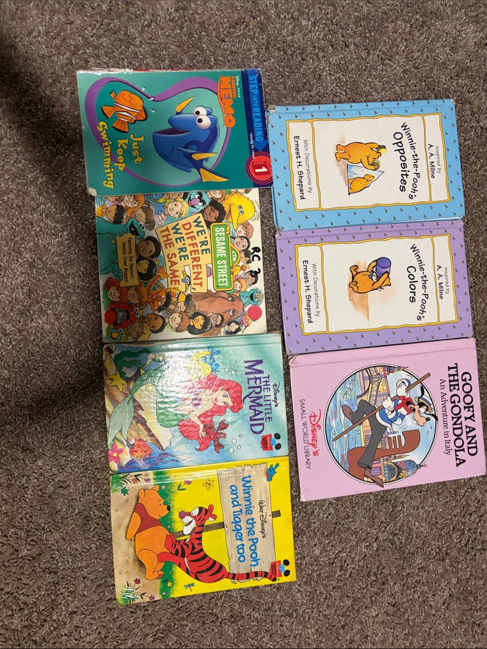 ELEMENTARY school 7  DISNEY, FINDING NEMO & SESAME STREET EARLY READING BOOKS